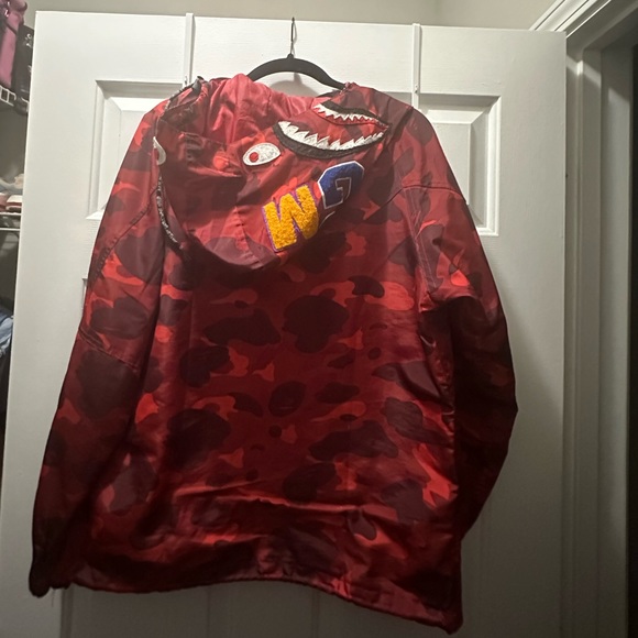 BAPE Red Camo snowboard windbreaker, size M, used - like new. - Picture 2 of 2